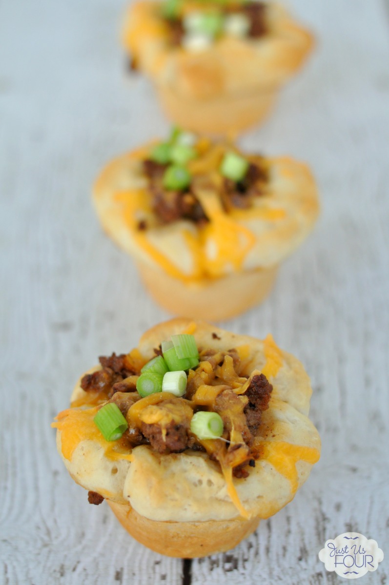 Biscuit Taco Cups with Turkey