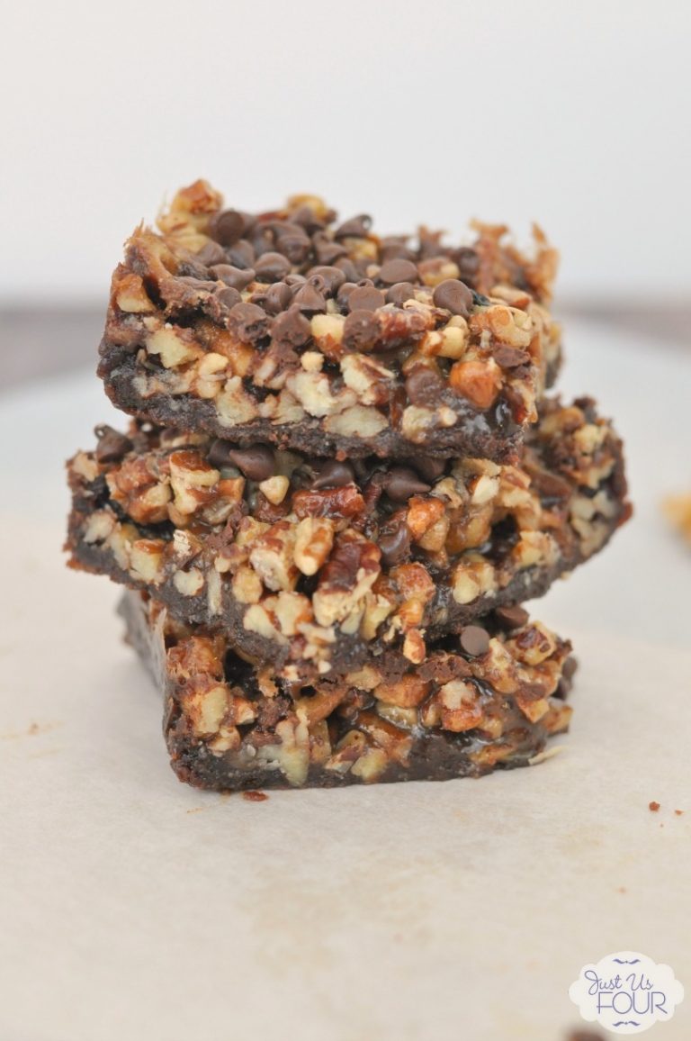 Chocolate Maple Pecan Bars - An Amazing Pecan Bars Recipe