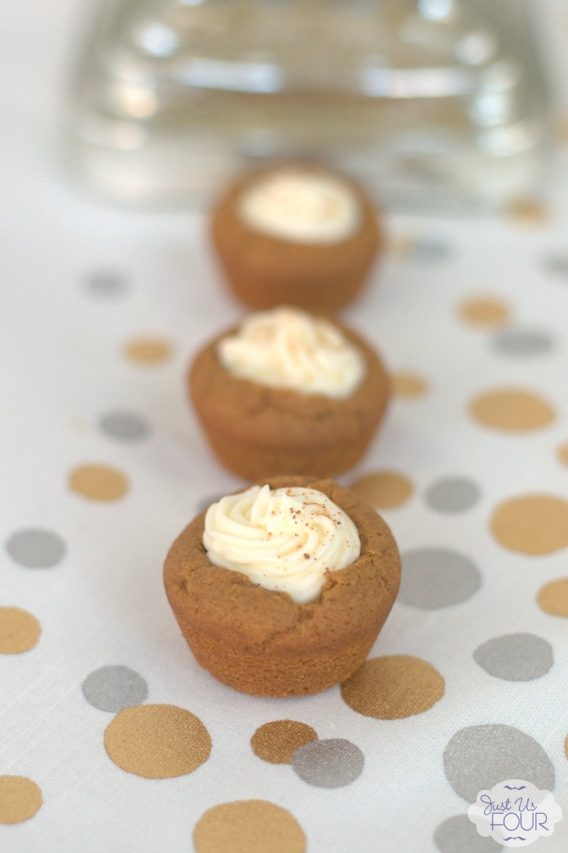 https://www.mysuburbankitchen.com/wp-content/uploads/2014/11/gingerbread-cookie-cups_wm.jpg