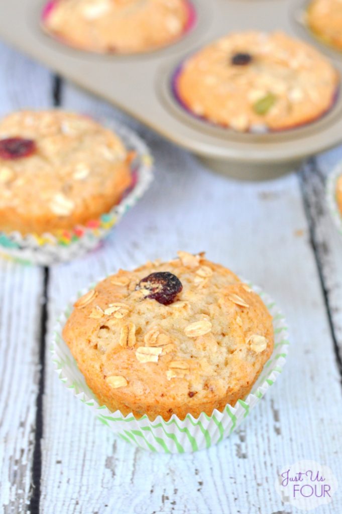 Cinnamon Muesli Muffins - A Delicious Cinnamon Muffin Recipe!